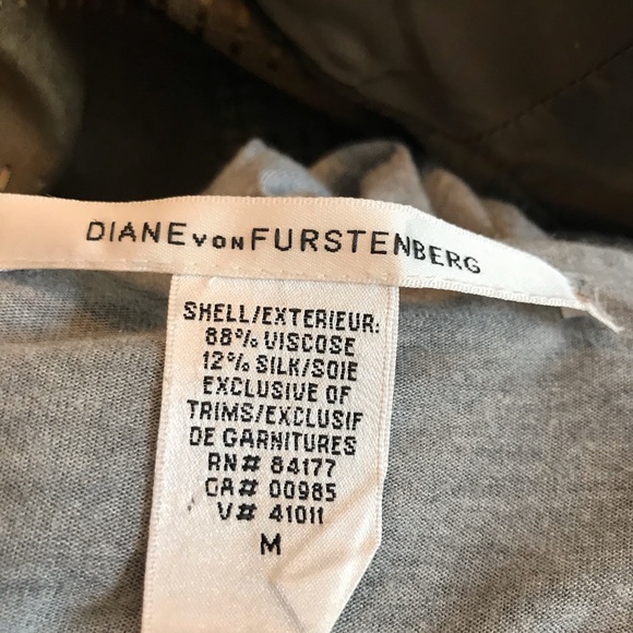 Diane Von Furstenberg Gray Sequin T Shirt Top - Picture 5 of 5